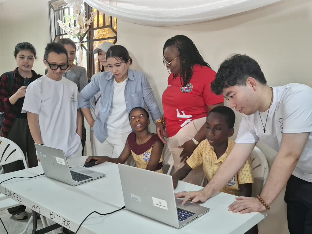 Students and community leaders at the new ICT Training Centre in Mamfe, Ghana